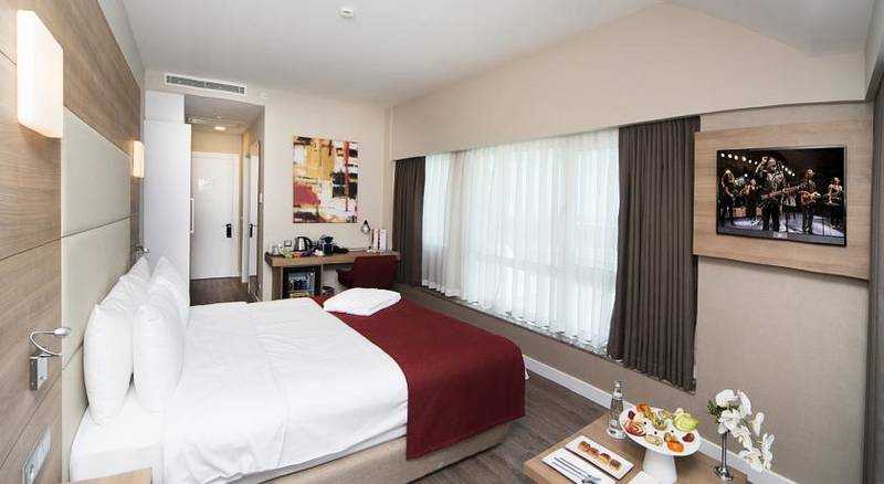 Ramada Encore Kartal Hotel