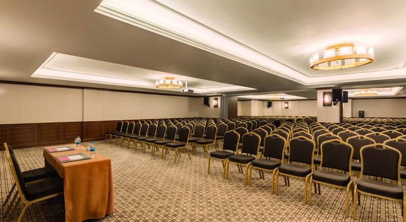 Ramada stanbul Golden Horn