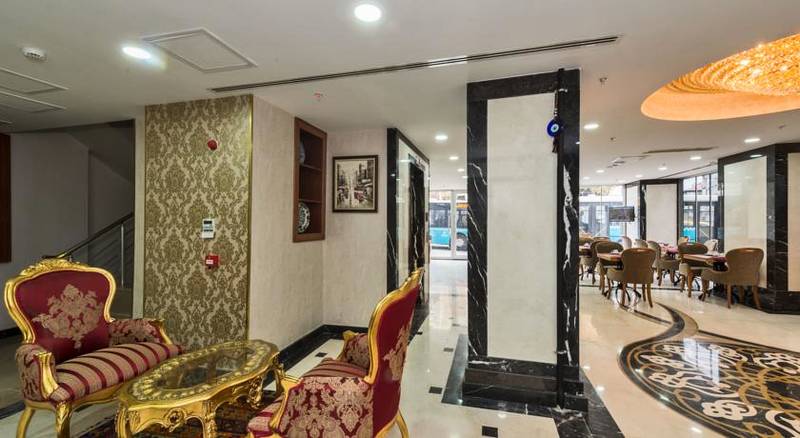 Real Star Hotel