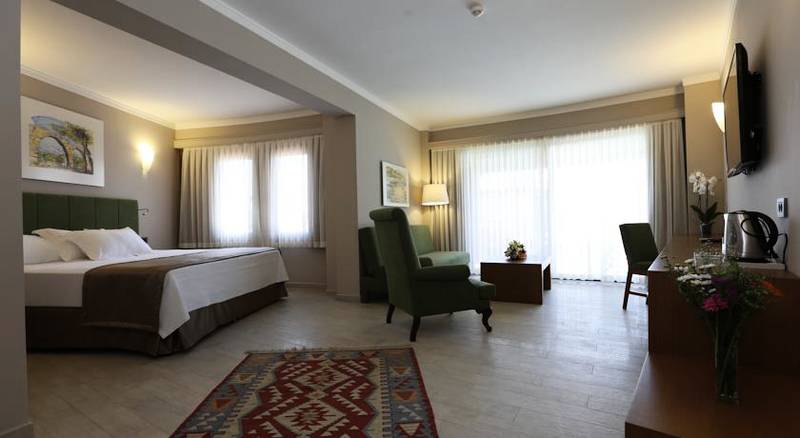 Renka Hotel & Spa