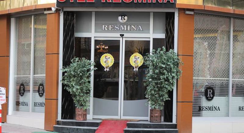 Resmina Hotel