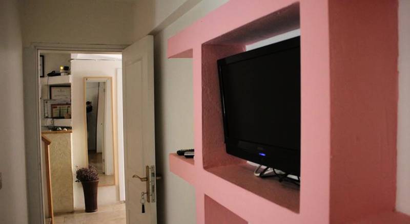 Risus Otel