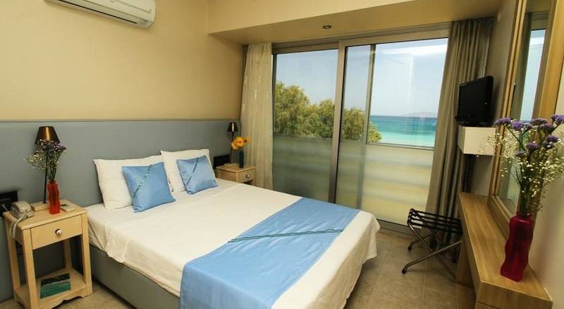 Rooms Beach Hotel