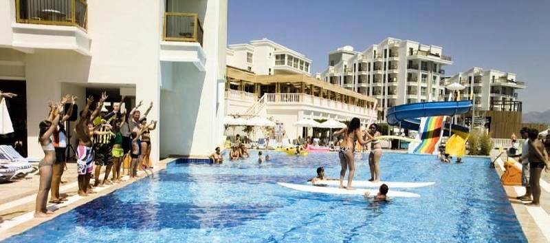 Royal Atlantis Spa & Resort Hotel