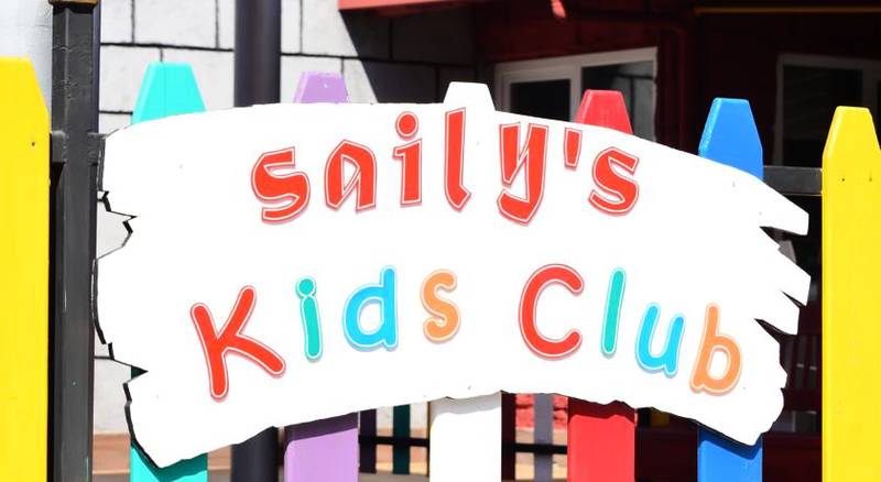 Sailor'S Beach Club
