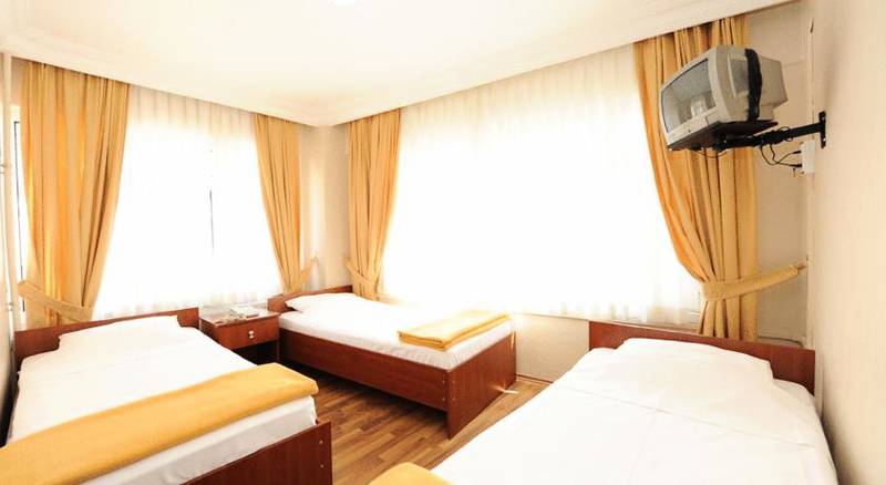 amil Hotel