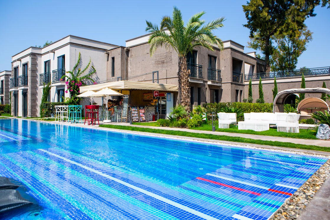 Sandora Boutique Hotel