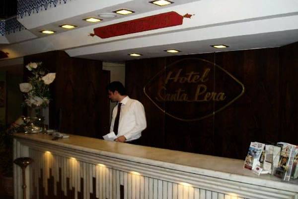 Hotel Santa Pera