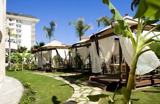 Saphir Resort & Spa