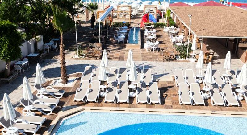 Xperia Saray Beach Otel