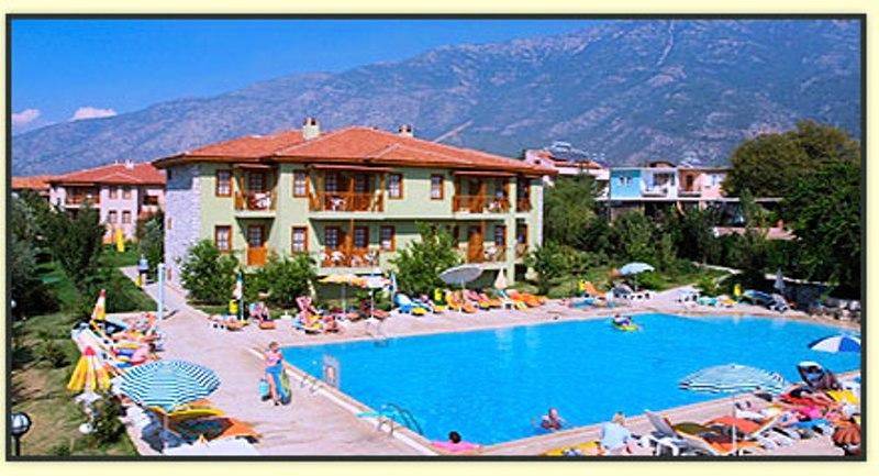 Saray Hotel