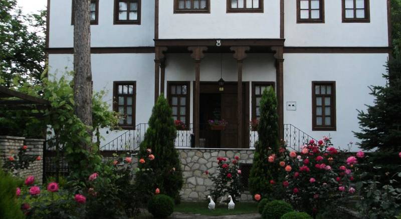 Saynlar Hotel