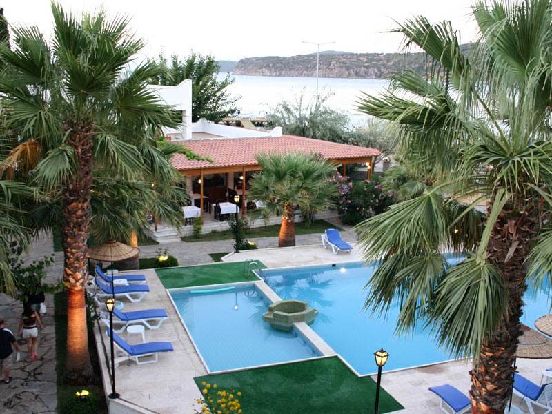 Serdar Beach Hotel