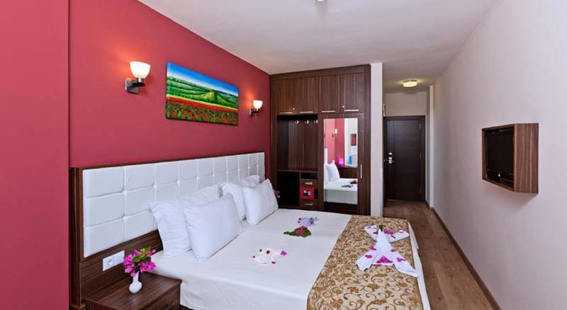 Niss Lara Hotel