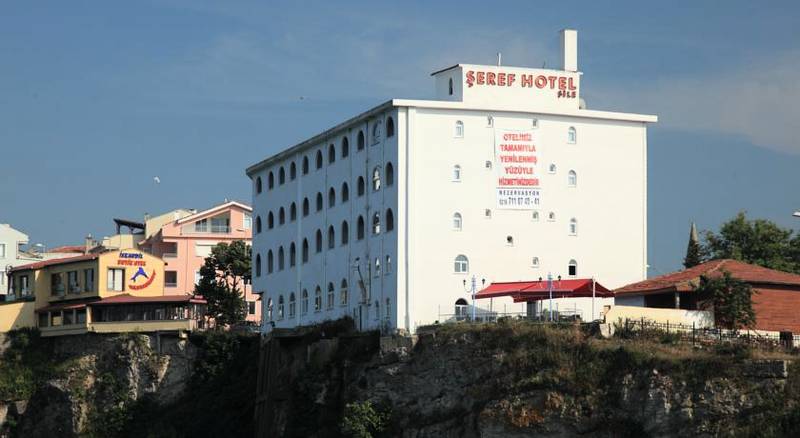 ile eref Hotel