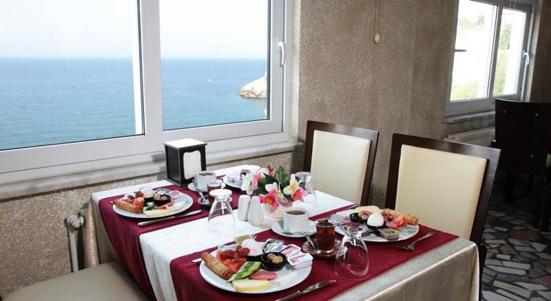 ile eref Hotel