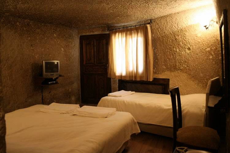 Sos Cave Hotel