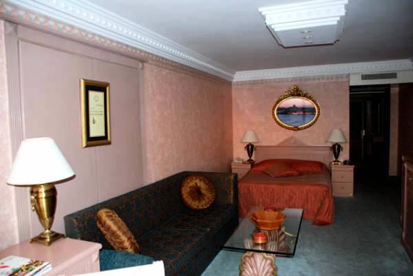 Szbir Royal Residence Hotel