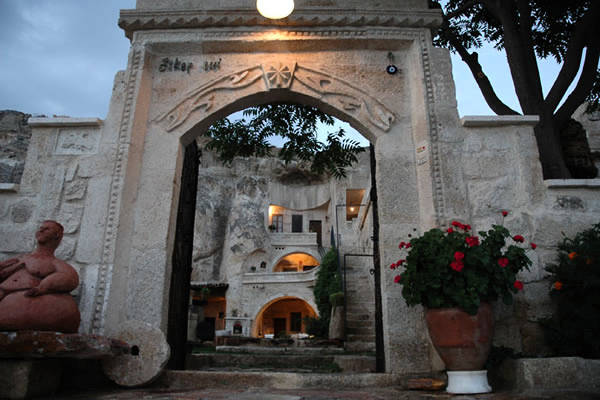 Spillo Cave Boutique Hotel