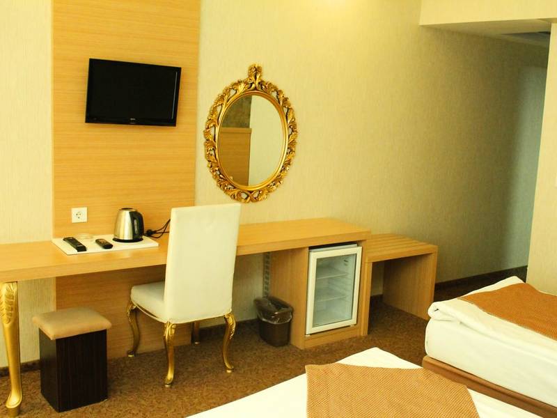 Madi Start Hotel