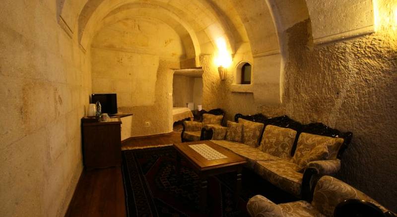 Stone House Cave Hotel