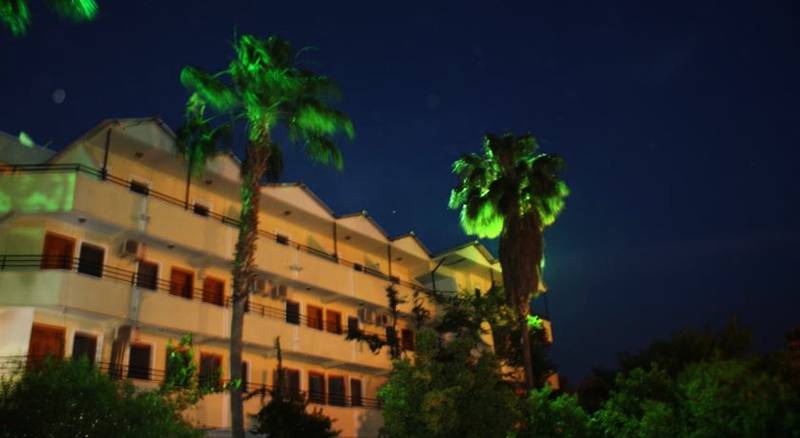 Hotel Pataros