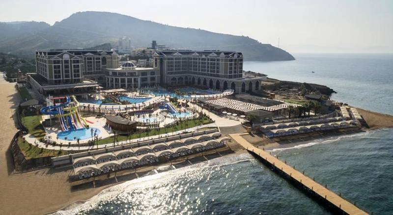 Sunis Efes Royal Palace Resort & Spa