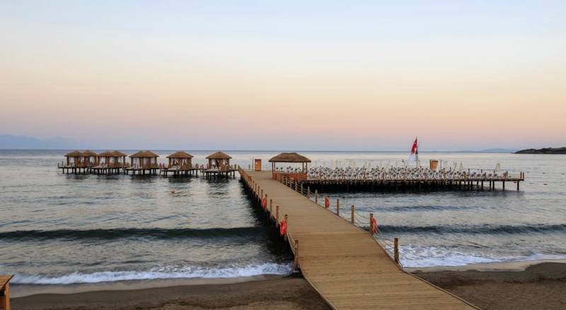 Sunis Efes Royal Palace Resort & Spa