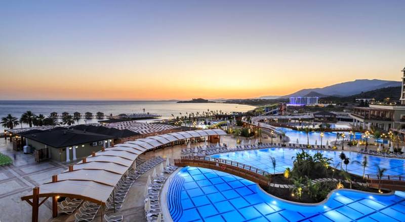 Sunis Efes Royal Palace Resort & Spa