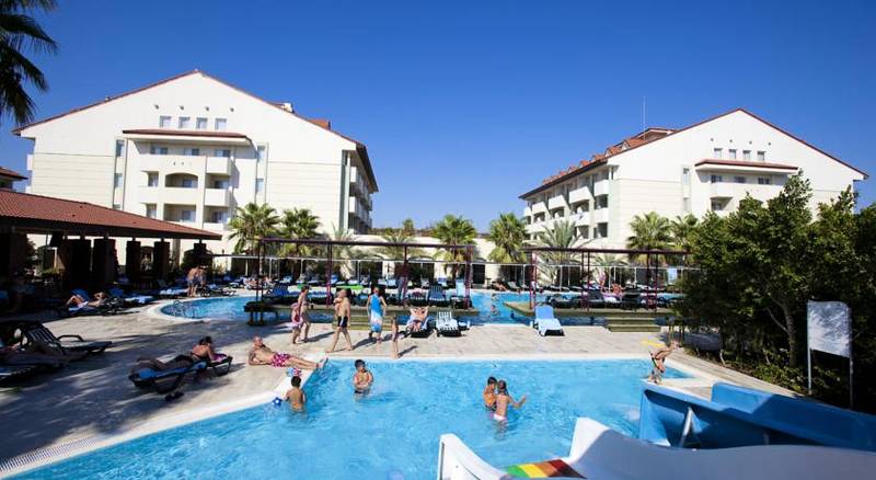 Sral Resort Hotel