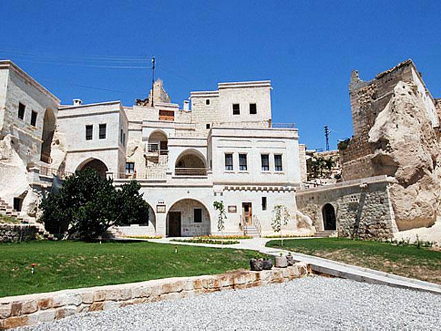 Tafoni Cave Hotel