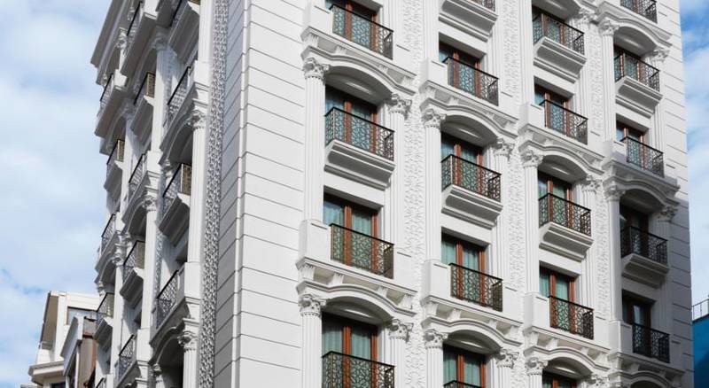 Taksim Life Plus Hotel