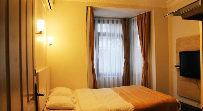 Taksim Square Hot Residence