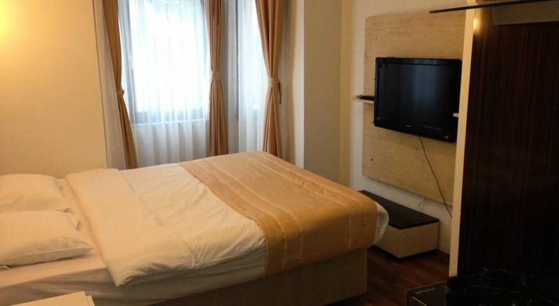 Taksim Square Hot Residence