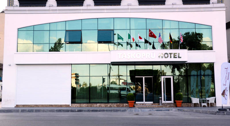 Takpr Hotel