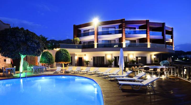 Temenos Luxury Suites Hotel & Spa