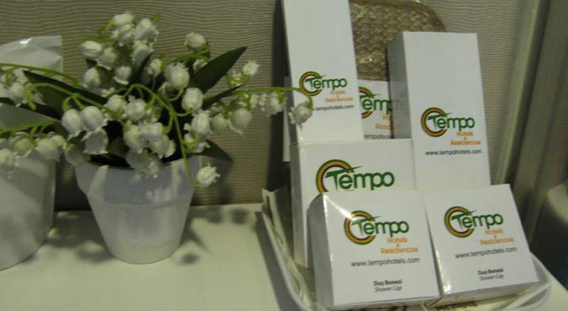 Tempo Suites Airport Hotel