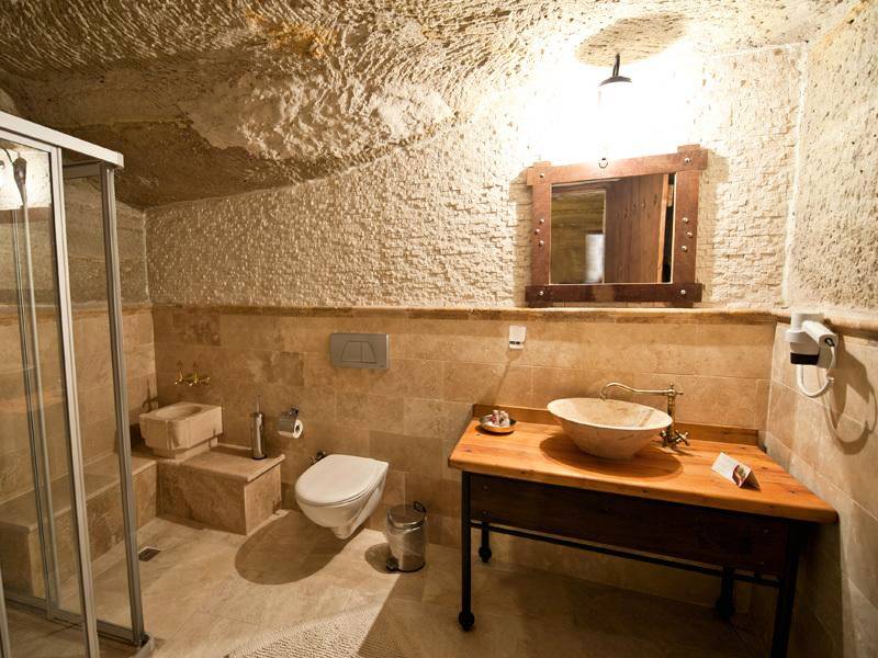 Terra Cave Suites