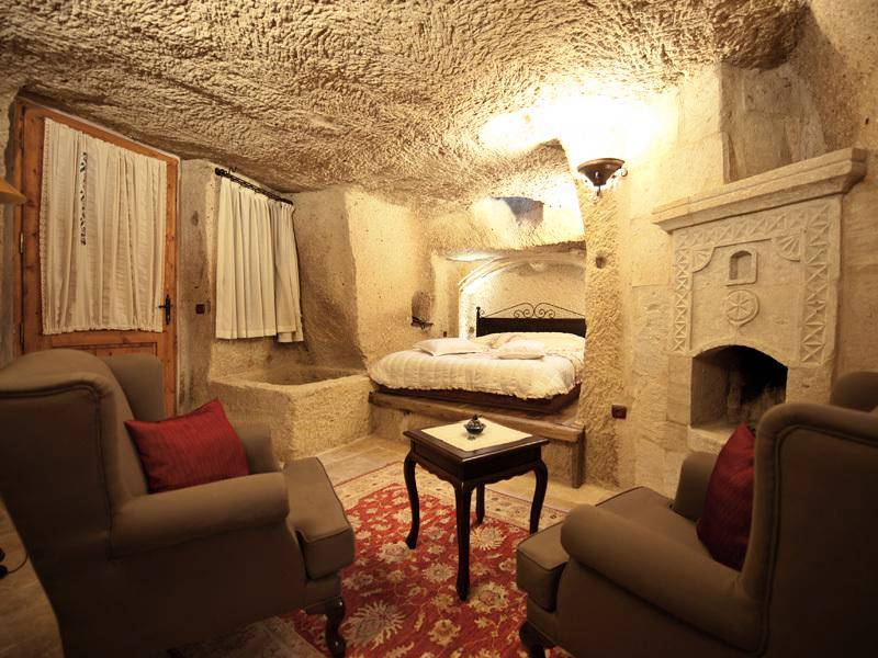 Terra Cave Suites