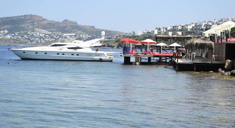 The Qasr Bodrum Family Resort