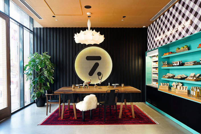 The Cloud 7 Hotel