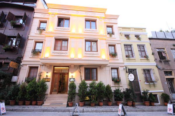 The Sultans Royal stanbul Hotel