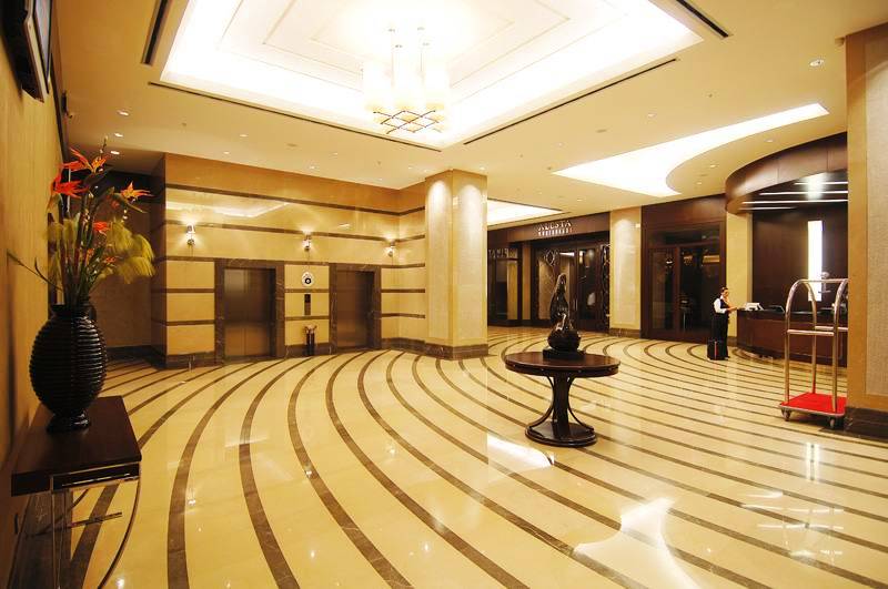 Titanic Business Kartal Hotel