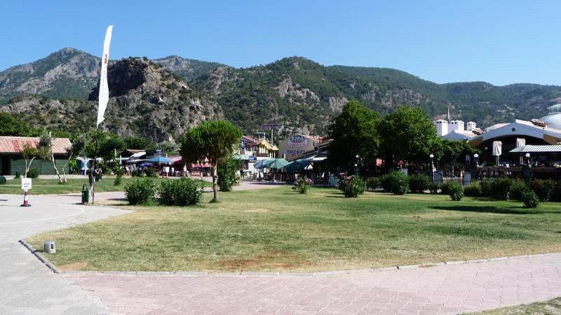 Tonoz Beach Hotel ldeniz