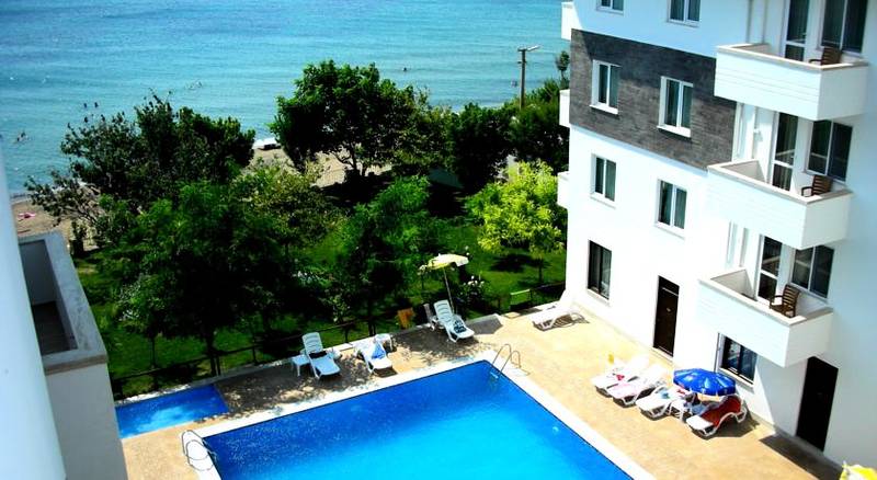 Troas Beach Hotel