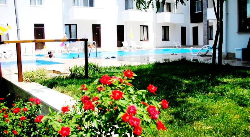 Troas Beach Hotel