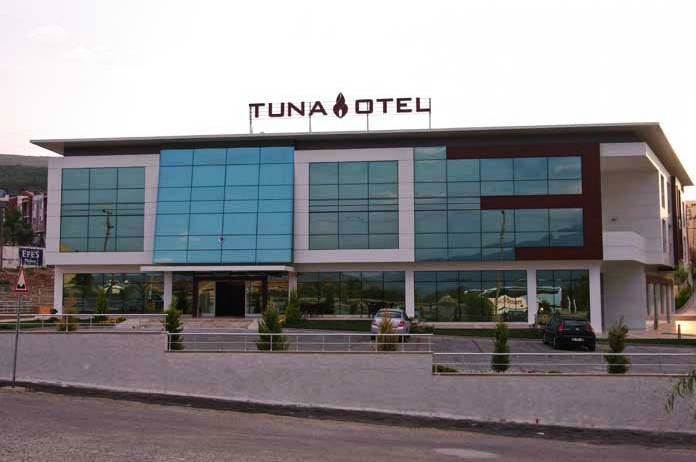 Tuna Hotel