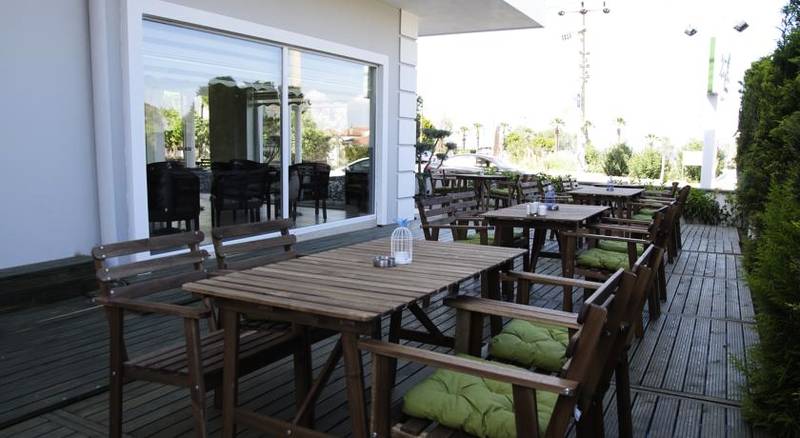 Urla Zeytin Otel