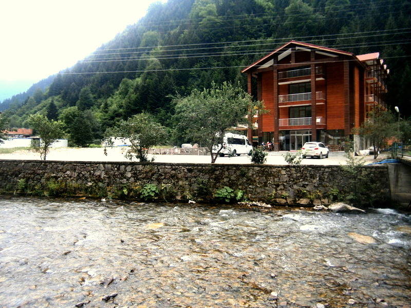 Uzungl Akpnar Hotel