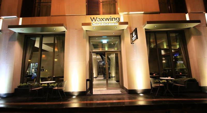 Waxwing Hotel